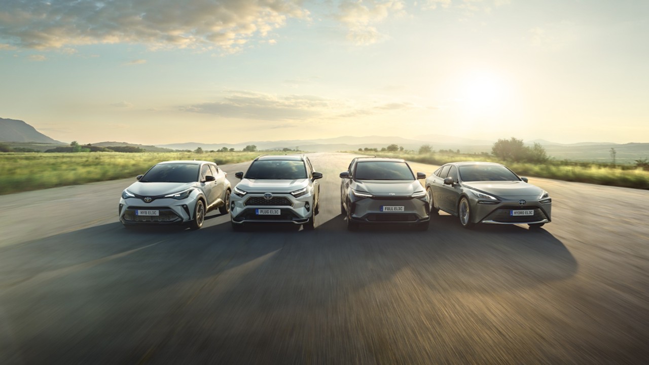 Toyota Yaris Cross, Camry, Corolla i RAV4